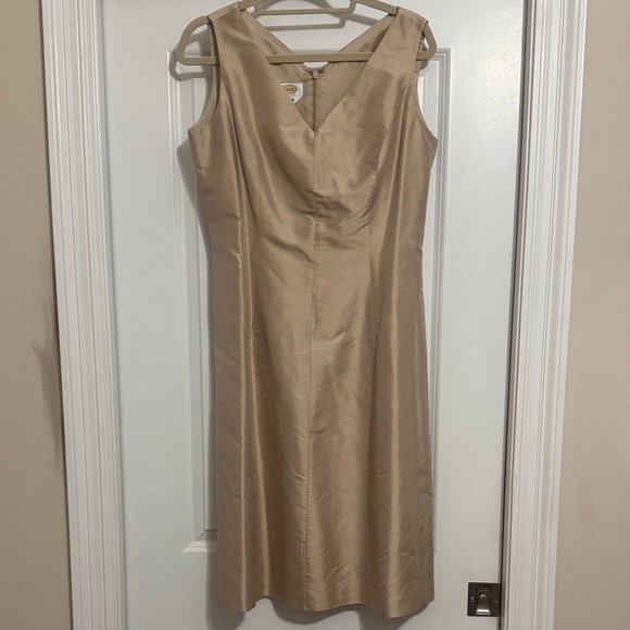 Silk Talbots Tan Wedding Dress with Jacket - Picture 6 of 8